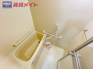 グリーンハイツ森中の物件内観写真